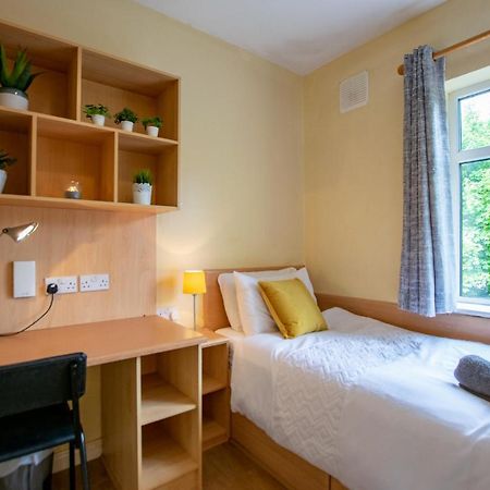 126 - Gort Na Coiribe 4 Bedroom Duplex, By Shortstays 골웨이 외부 사진