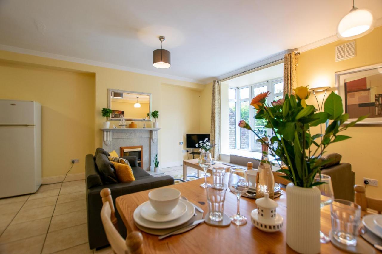 126 - Gort Na Coiribe 4 Bedroom Duplex, By Shortstays 골웨이 외부 사진