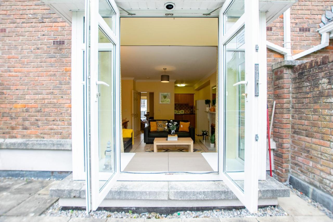 126 - Gort Na Coiribe 4 Bedroom Duplex, By Shortstays 골웨이 외부 사진